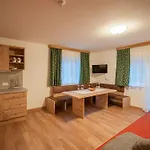 Christine Apartment Maishofen