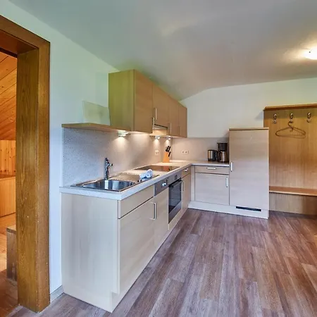 Апартаменты Christine *