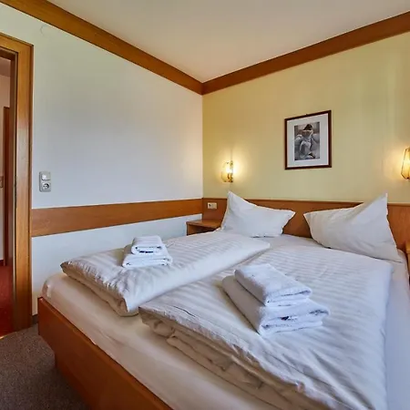 Апартаменты Christine *