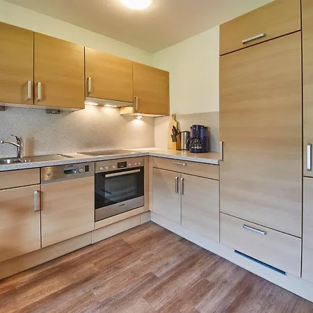 Christine Apartment
