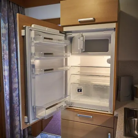 Апартаменты Christine *