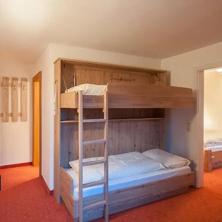 Christine Апартаменты